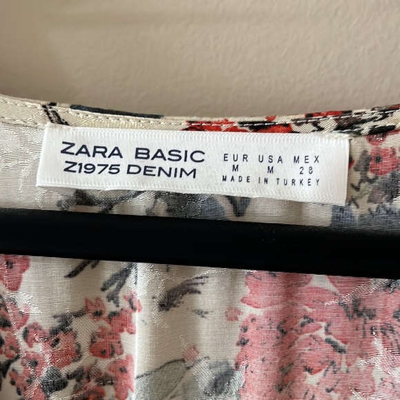 Zara Mini Floral Dress - Picture 3 of 3